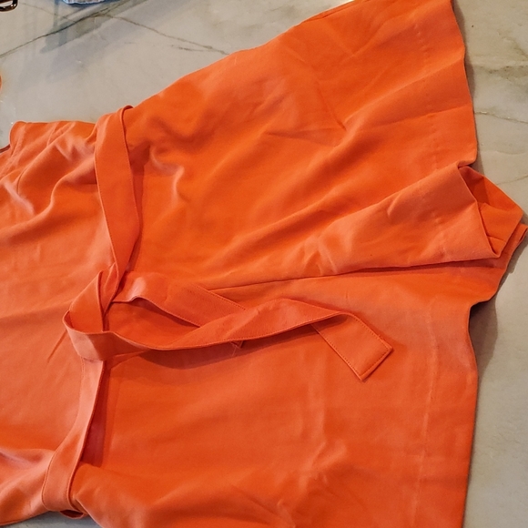 Victoria Beckham orange romper - Picture 2 of 7